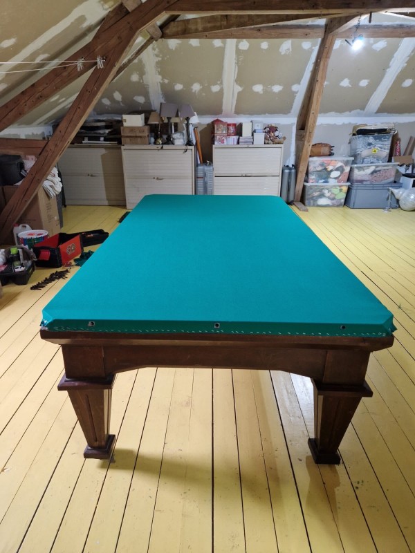 Remise en état d’un billard Français