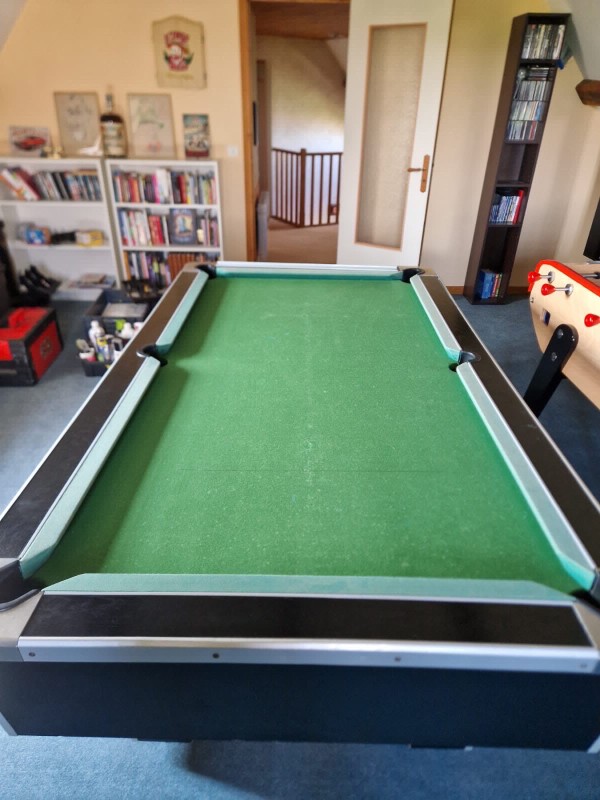 Réfection d’un tapis de billard