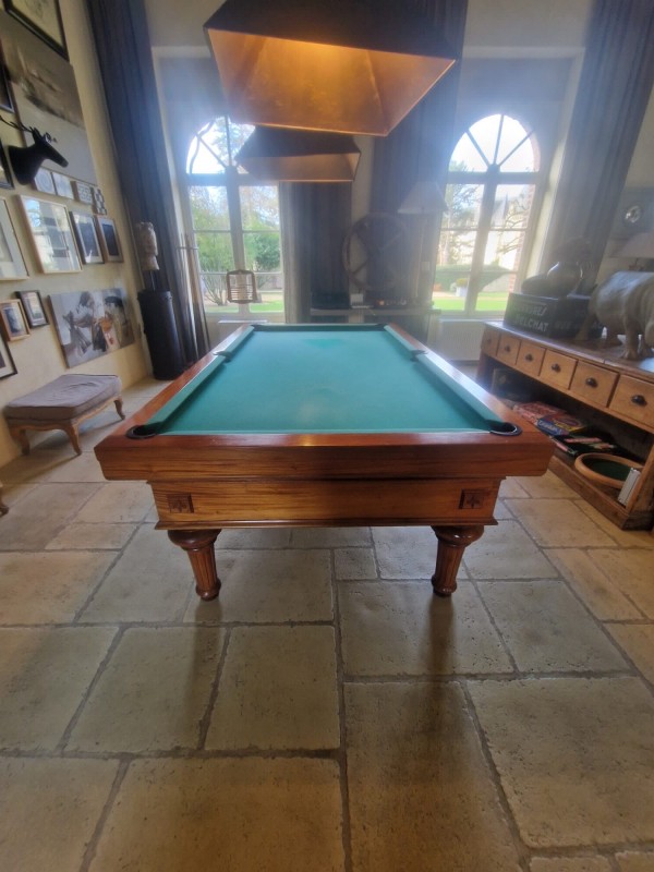 Réfection d’un tapis de billard 