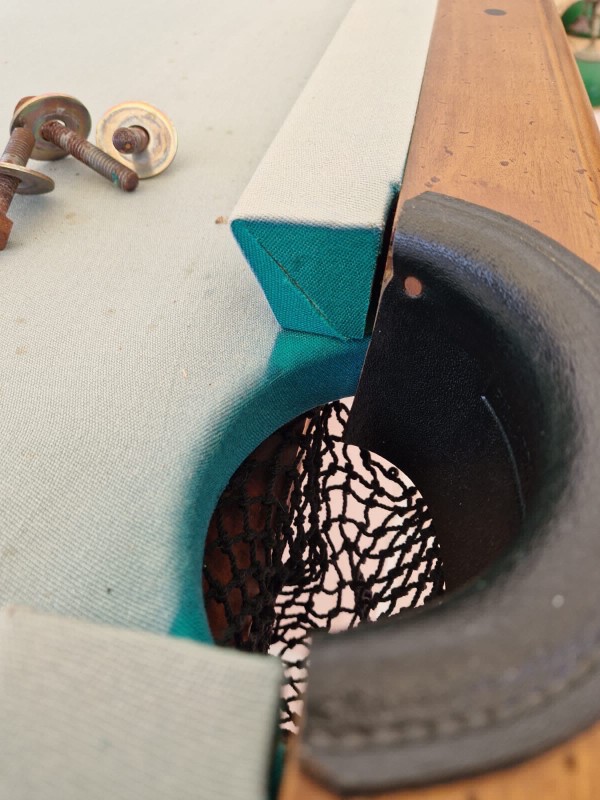 Déménagement et réfection d’un tapis de billard Français