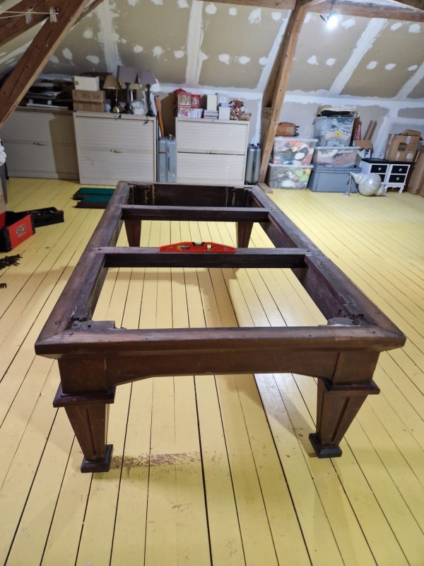 Remise en état d’un billard Français