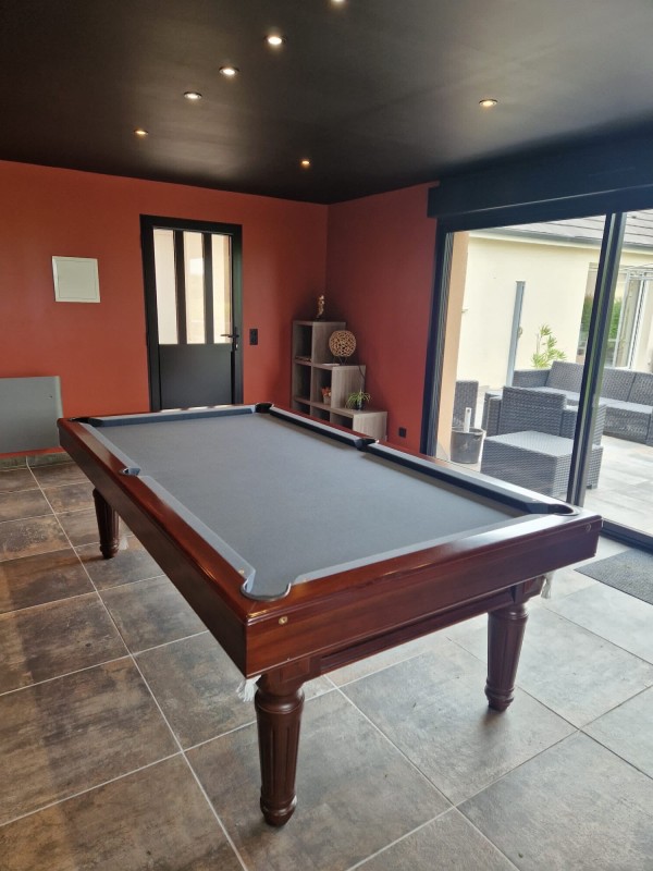 Réfection et déménagement d’un billard américain 