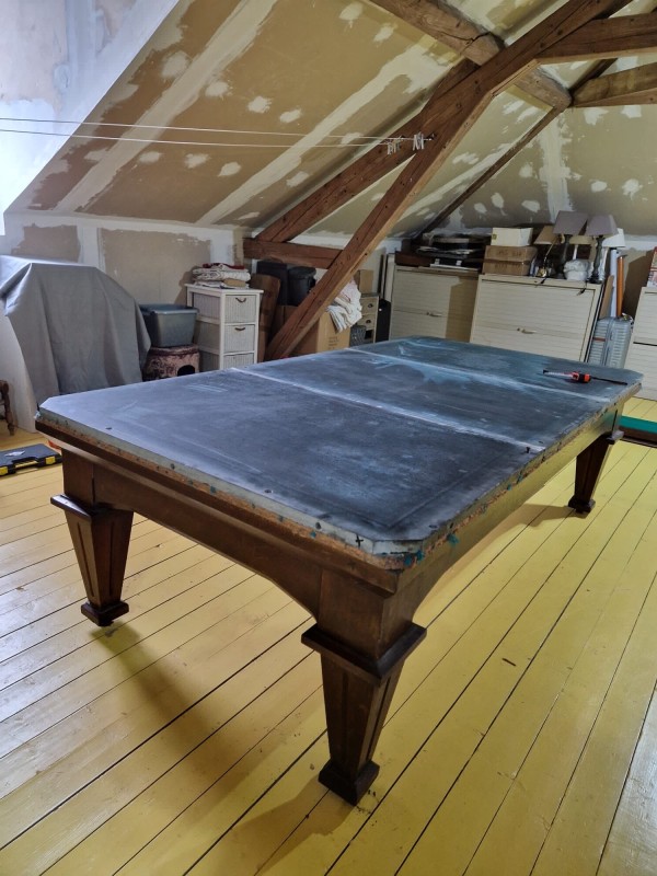 Remise en état d’un billard Français
