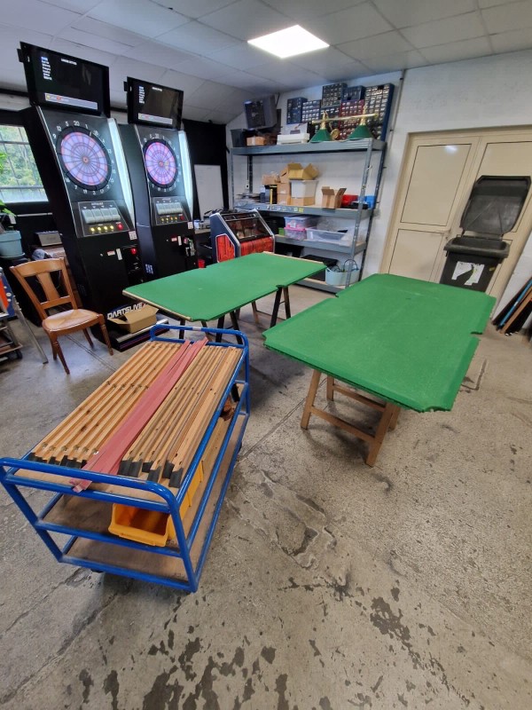 Réfection de tapis et remise en état de billards