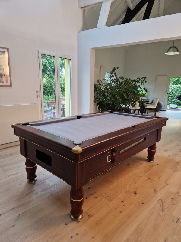 Exemple De prestation pour un changement de tapis de billard