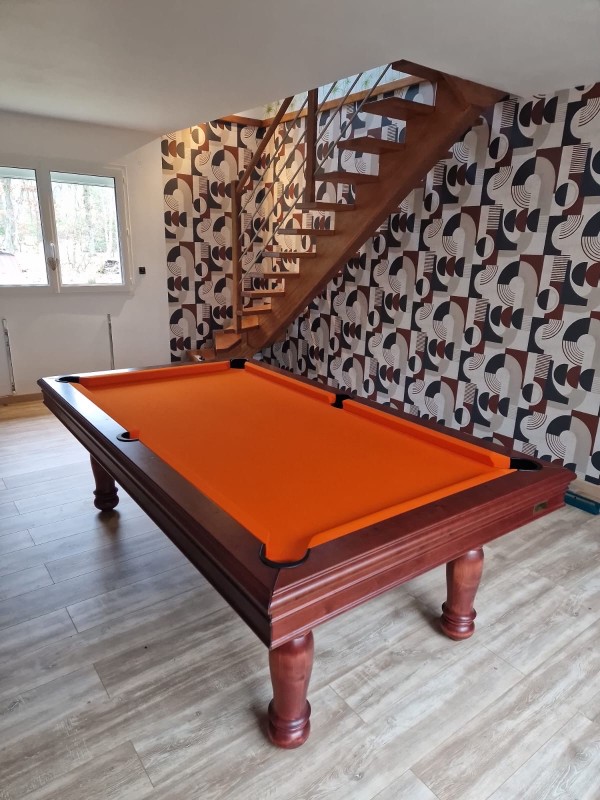 Exemple de prestation (Tapis orange)