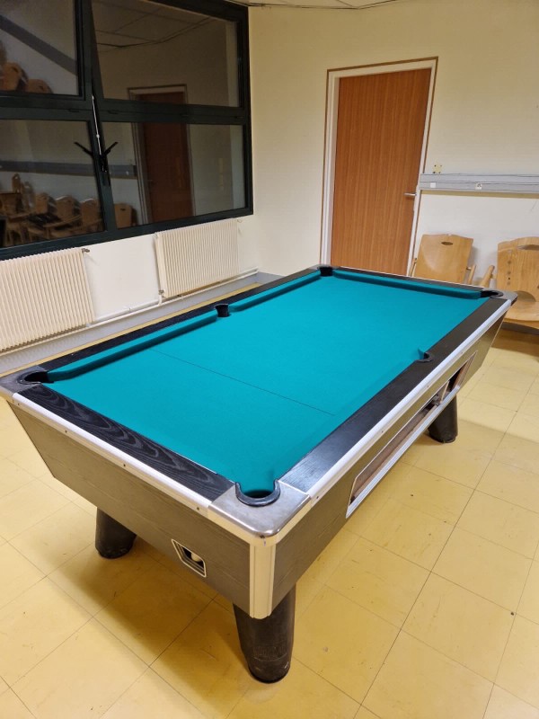 Réfection de tapis et remise en état de billards
